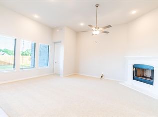 220 Lake Cove Dr, Argyle, TX 75068