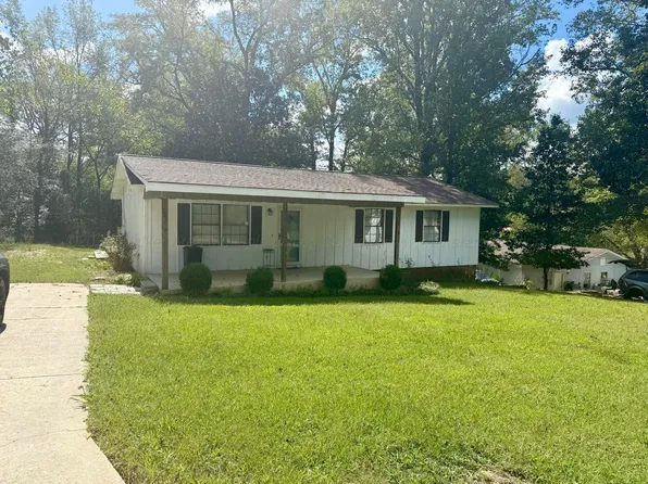 201 George Ave, Haleyville, AL 35565