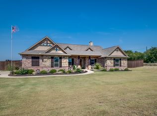6611 Singleton Rd, Midlothian, TX 76065