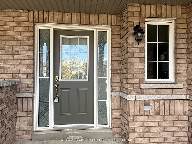 88 Delport Close — Photo 2