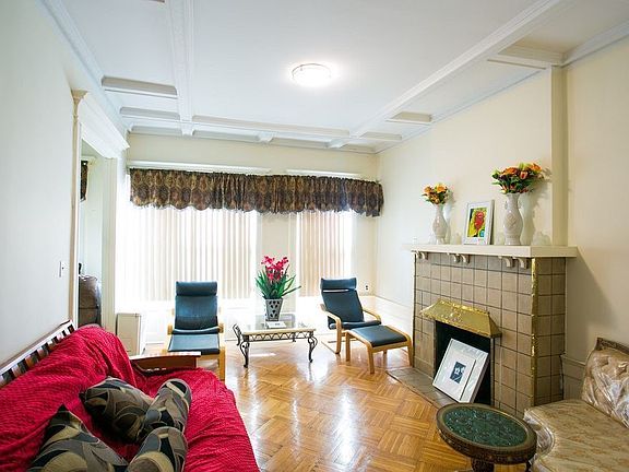 3rd image of 1239 President St #2