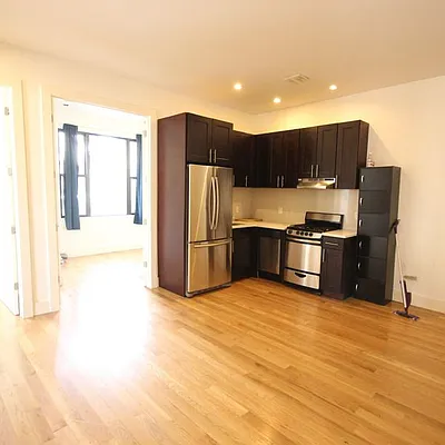 Rented by Nooklyn NYC LLC | media 7