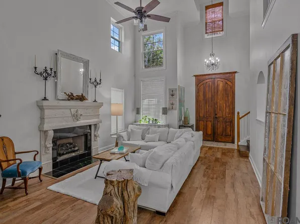 18218 Manchac Pl S, Prairieville, LA 70769