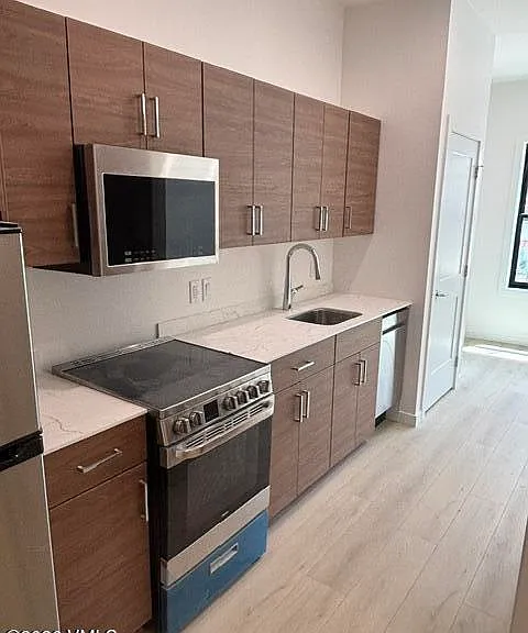 1200 Capitol St #303 — Photo 3