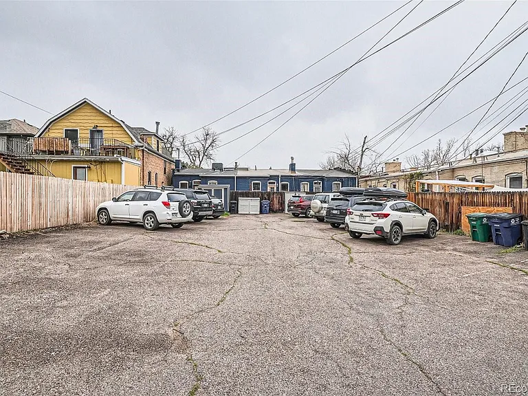 370 N Sherman St — Photo 13