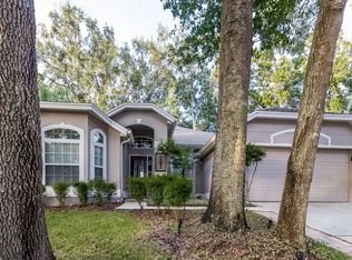 907 Woodcraft Dr, Apopka, FL 32712