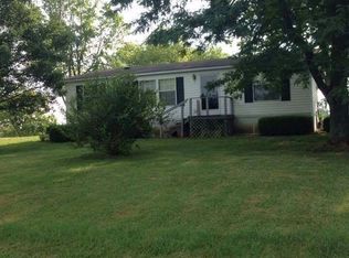 1630 Peacock Rd, Paris, KY 40361