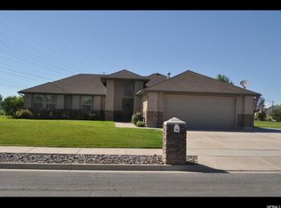 88 Countryside Rd, Farmington, UT 84025
