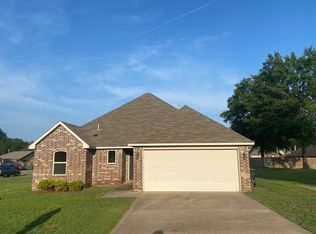 1221 W Lisa Ann Dr, Tahlequah, OK 74464