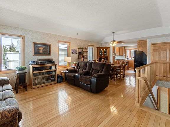 4th image of 2123 Carr Lake Rd SW