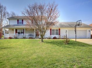 47 Deer Run Pl, Monticello, IL 61856