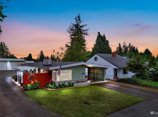 2417 NE 23rd St, Renton, WA 98056
