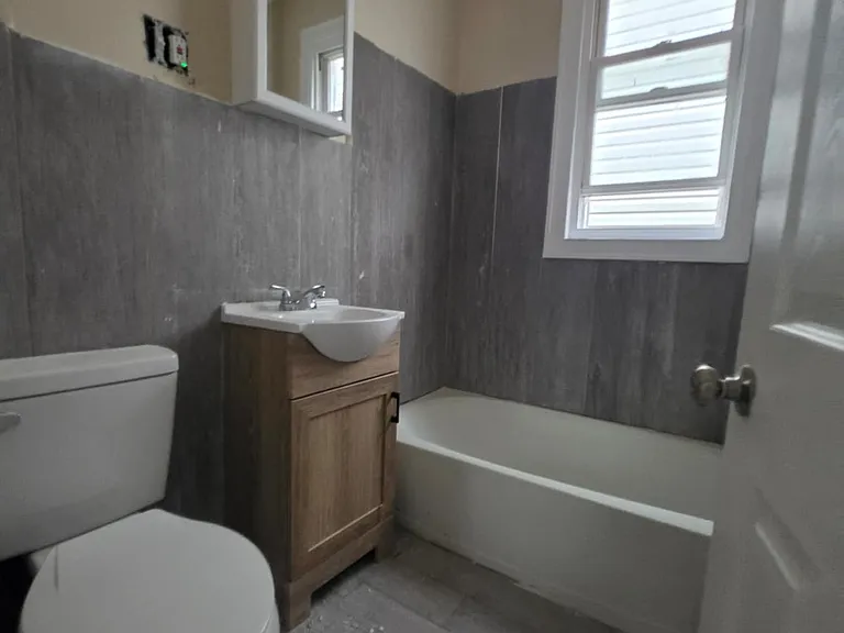 178 Fulton Ave #2 — Photo 7