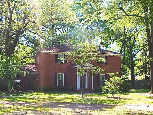 1550 Apex Dr, Mobile, AL 36693