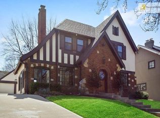 39 W Winthrope Rd, Kansas City, MO 64113