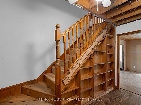5th image of 132 Park Rd