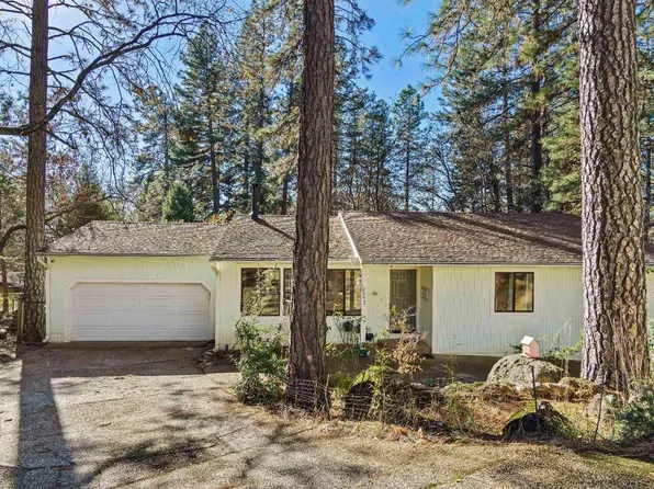 10853 Barde Ct, Grass Valley, CA 95949