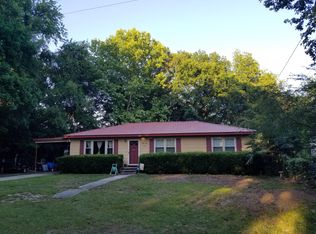 5806 Alpine Dr, Hanahan, SC 29410