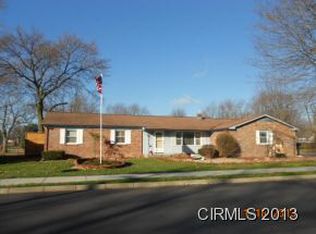 804 S Washington St, Swayzee, IN 46986