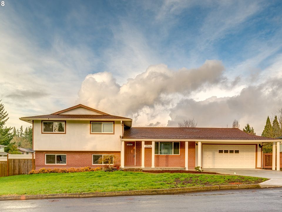1st image of 2304 NE 91st St