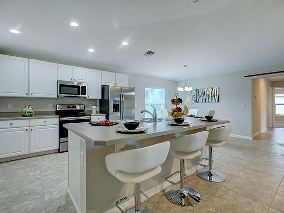 2nd image of 3952 Savona Blvd