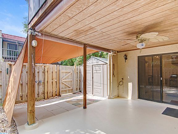 3rd image of 8719 Jasmine Ct