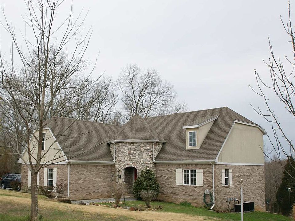 1st image of 227 Livingston Way
