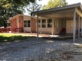 733 Oakgrove Dr, Graham, NC 27253