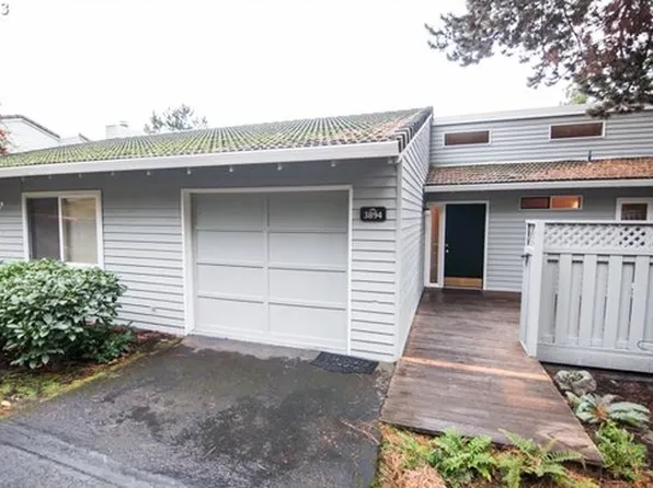 3894 Botticelli St, Lake Oswego, OR 97035