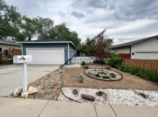 2930 Harding Cir, Reno, NV 89503