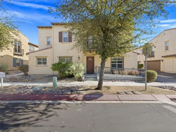 124 Paseo Bravo, Palm Desert, CA 92211