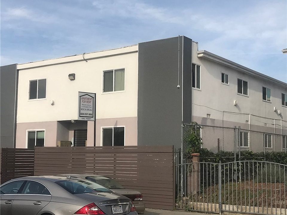 1st image of 10412 S Figueroa St