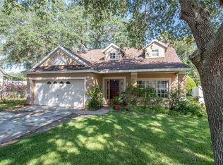 24705 Laurel Ridge Dr, Lutz, FL 33559