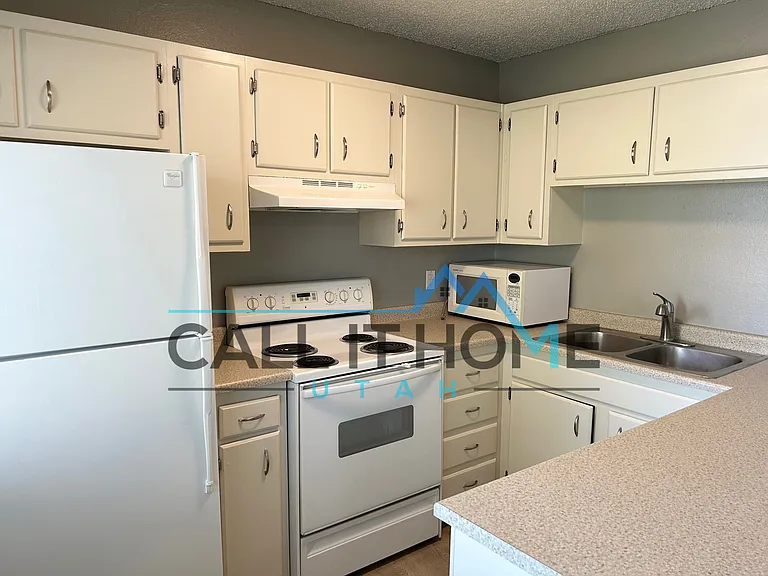 4527 S 1175 W #94 — Photo 12
