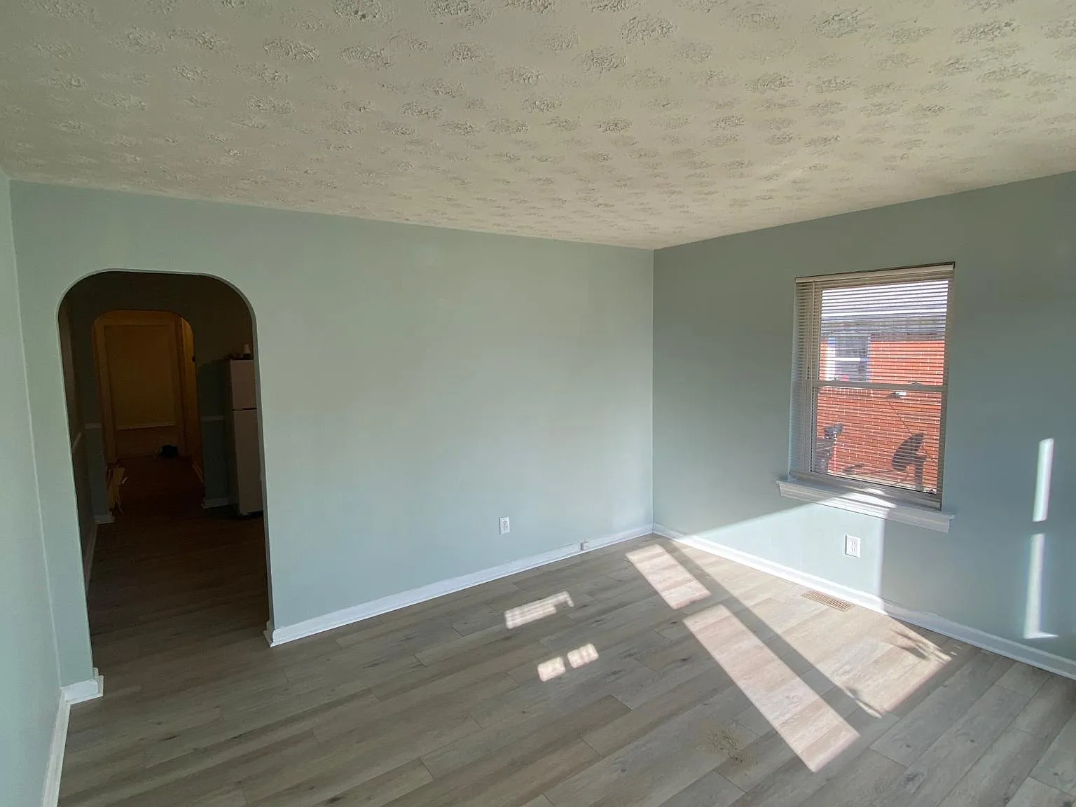 4806 S 2nd St — Photo 3