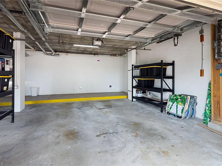 10475 Gulf Shore Dr #115 — Photo 31