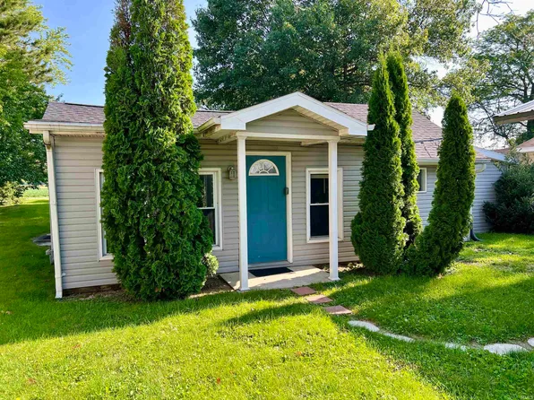 2712 Barrett Rd, Rochester, IN 46975