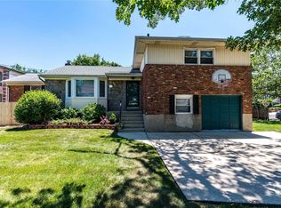 757 West Broadway, Woodmere, NY 11598