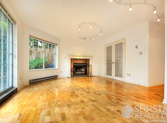 2nd image of 592 W 16th Ave #101
