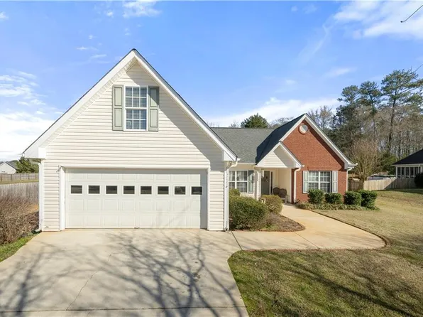 35 Aiken Ct, Covington, GA 30016