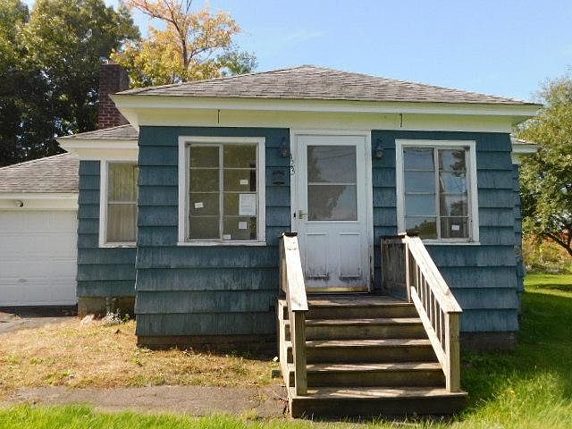 1st image of 123 Laurel Ave