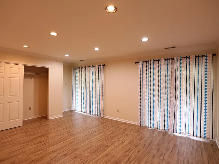 25 Cabot Ct — Photo 8
