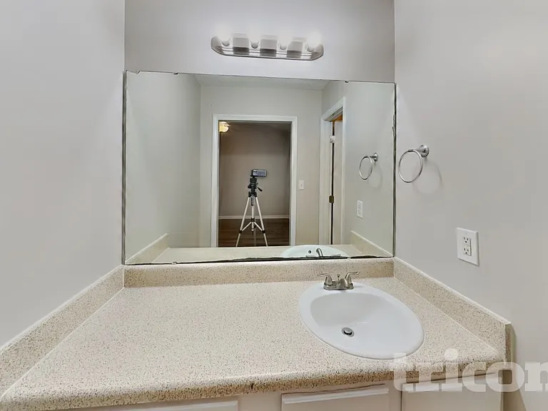 417 Westonridge Run — Photo 9