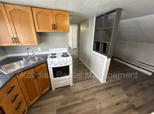 478 Mary St E, Thunder Bay, ON P7E4K3