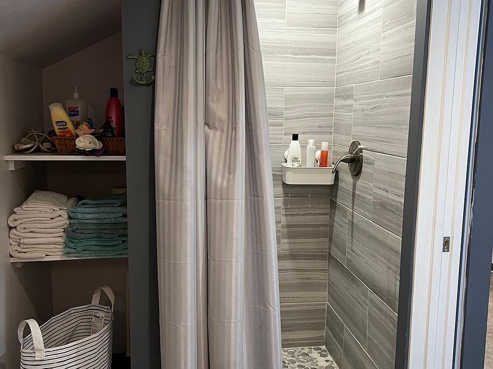 Shower.