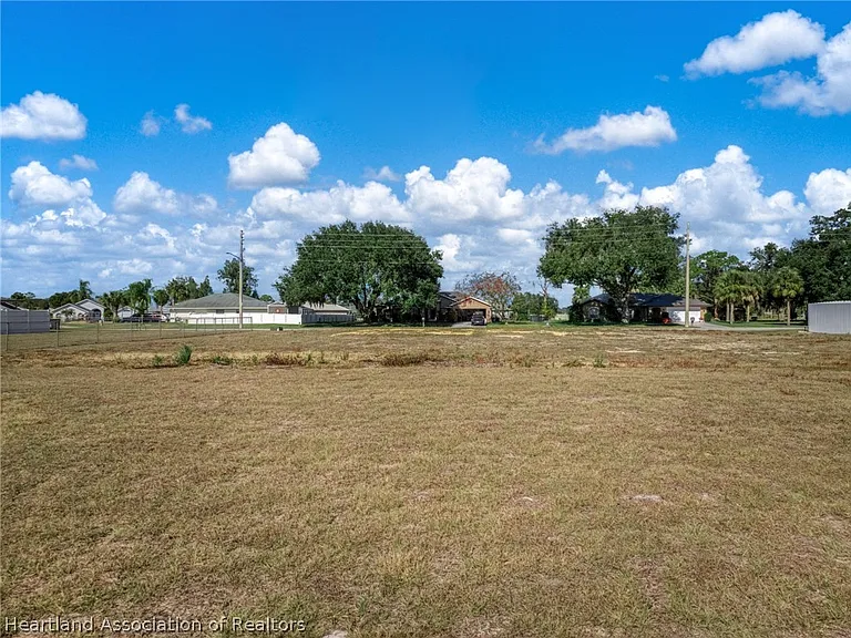 6301 Red Cedar Rd — Photo 40
