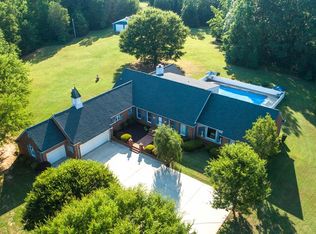 1204 Greenville Church Rd, Donalds, SC 29638