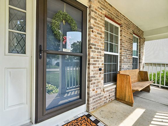 4th image of 430 Glenrose Ln