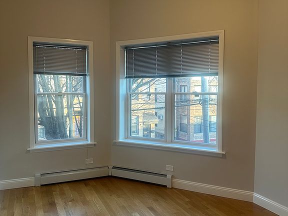 3rd image of 1839 Norman St #2