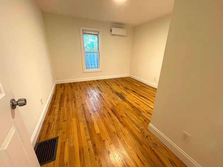 255 Sulphur Springs Rd — Photo 13